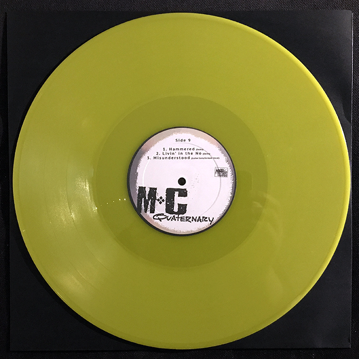 MÖTLEY CRÜE - QUATERNARY, YELLOW VINYL, BOOTLEG 2-LP